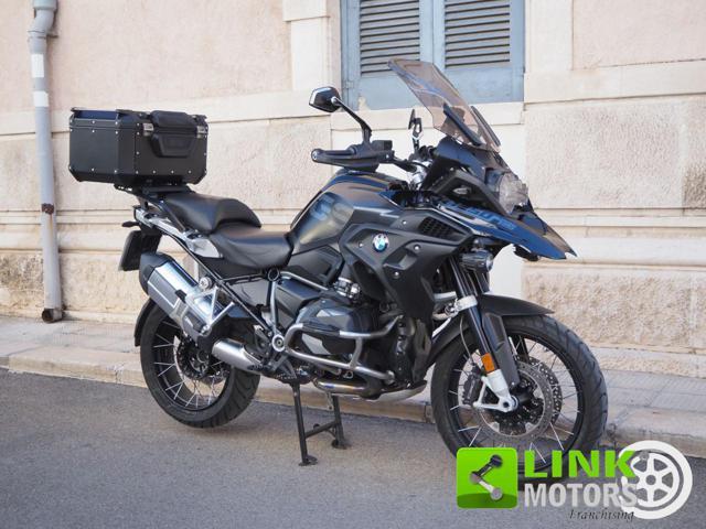 BMW R 1250 GS TRIPLE BLACK
