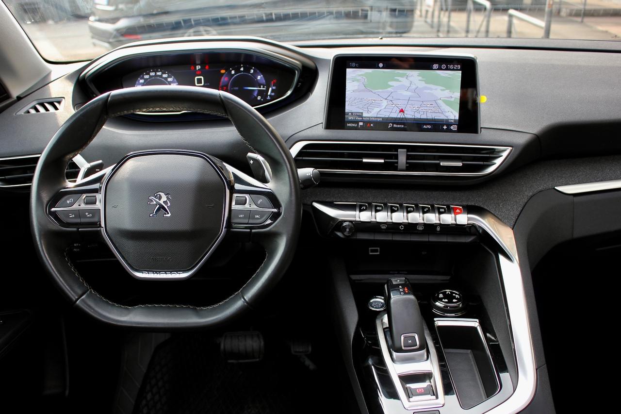 Peugeot 3008 130 S&S EAT8 Allure TETTO APRIBILE FULL OPTIONAL!