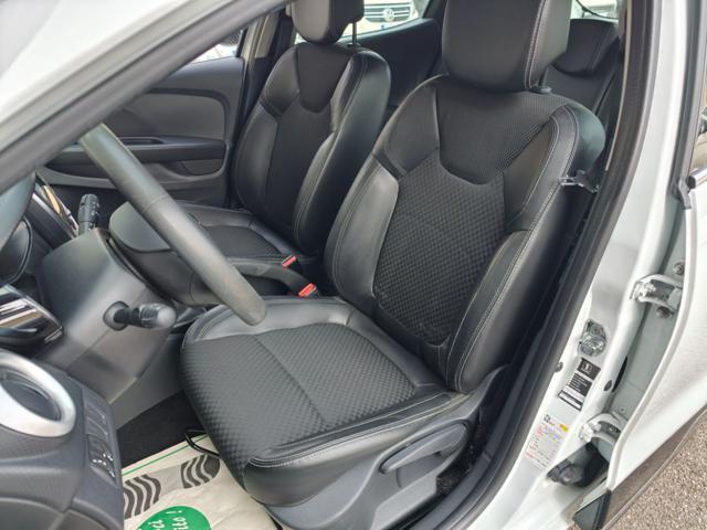 RENAULT Clio 1.2 Benzina ( KM 90.000 TAGLIANDATI )