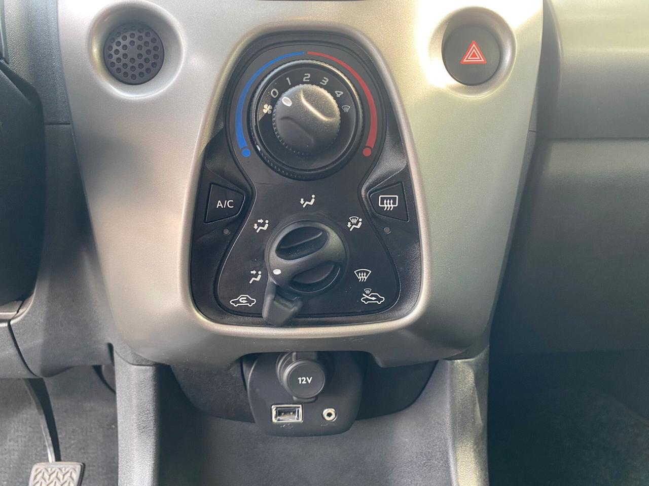 Citroen C1 VTi 68 5 porte Live