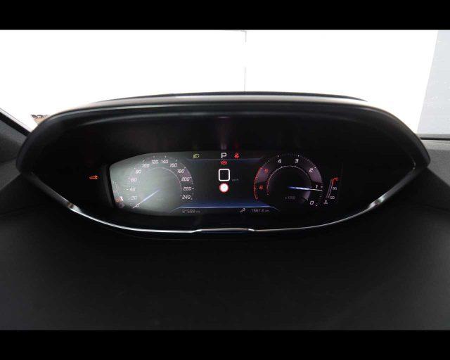 PEUGEOT 5008 BlueHDi 130 S&S EAT8 GT