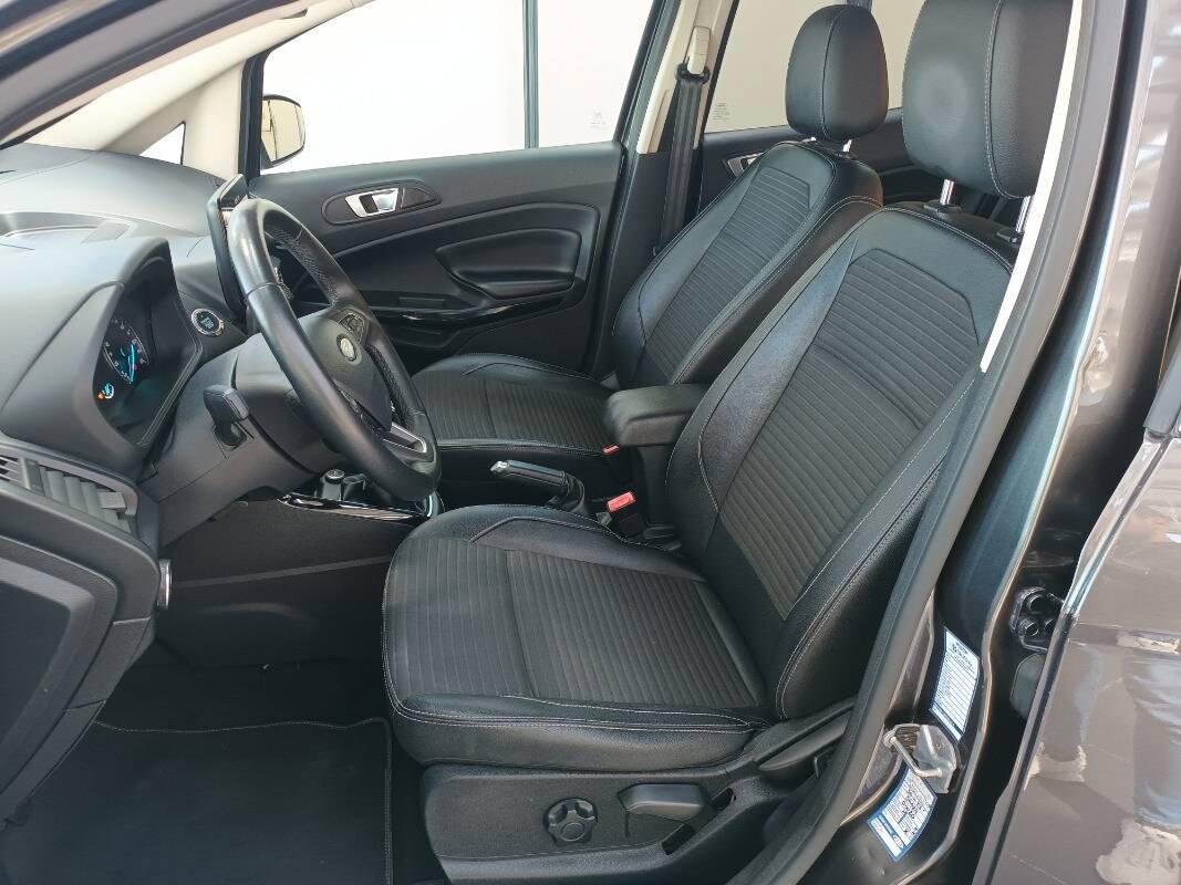 Ford EcoSport 100 cv Titanium