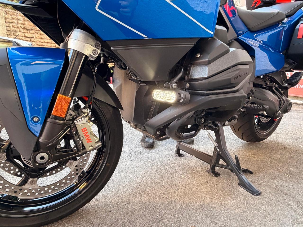 Bmw R 1300 RT Tour Full-Optional - Tua da 478,00 €