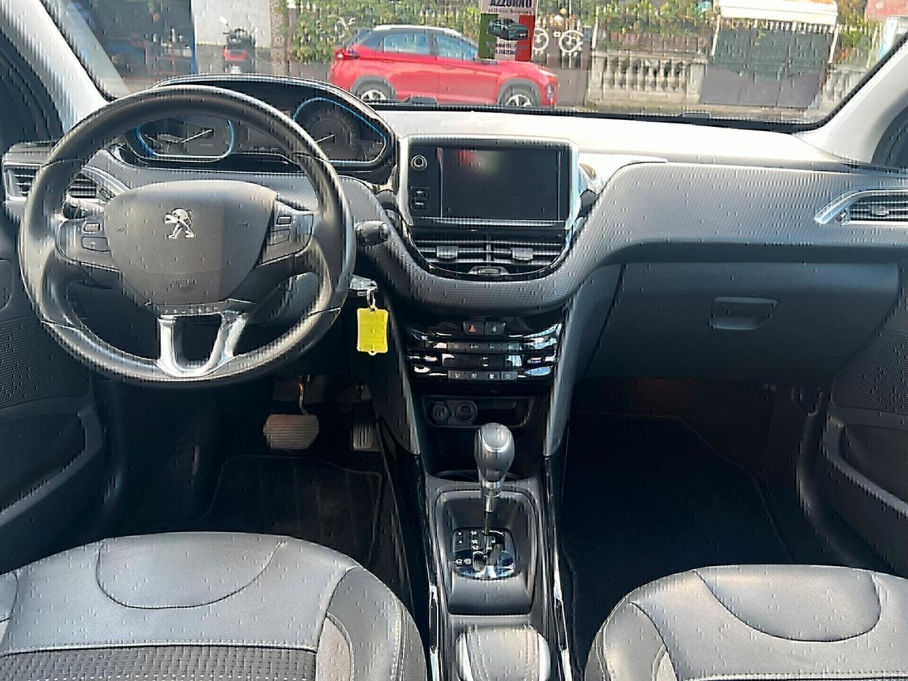 Peugeot 2008 BlueHDi 120 EAT6 S&S Allure automatica