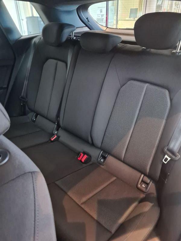 Audi Q4 e-tron Q4 35 e-tron Business Advanced