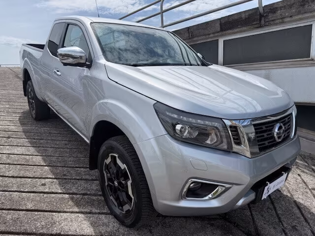 Nissan Navara 2.3 dCi 4WD King Cab Manuale