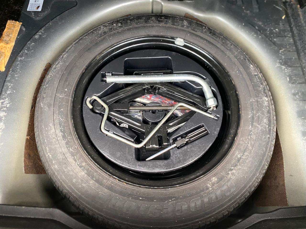 FIAT GRANDE PUNTO 1.2 BENZINA DYNAMIC 5P UNICO PROPIETARIO NEOPATENTATI