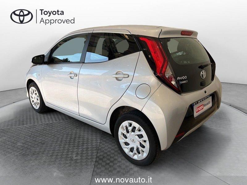 Toyota Aygo Aygo Connect 1.0 VVT-i 72 CV 5 porte x-play