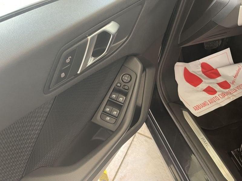 BMW Serie 1 116d Advantage auto