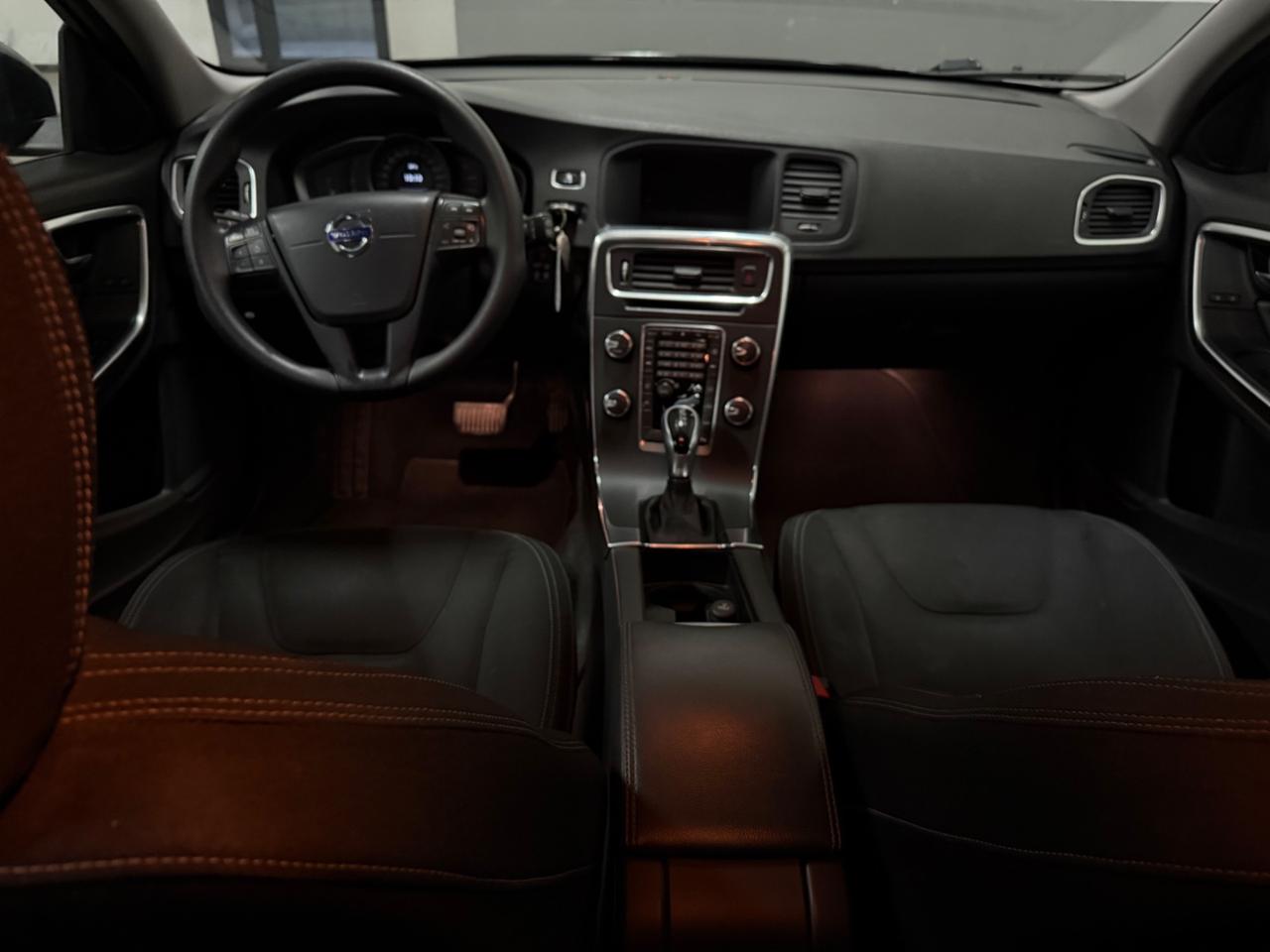 Volvo V60 D2 Business