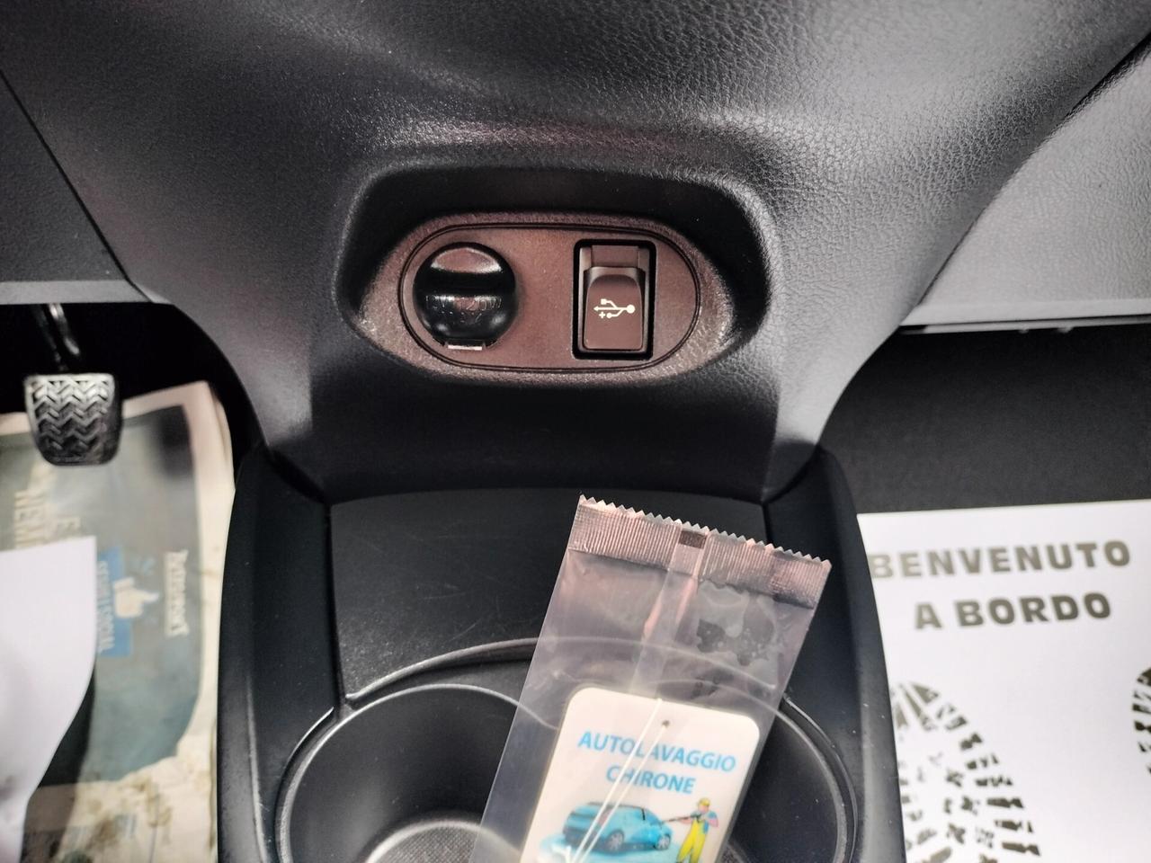 Toyota Yaris 1.0 5 porte Lounge benzina GPL