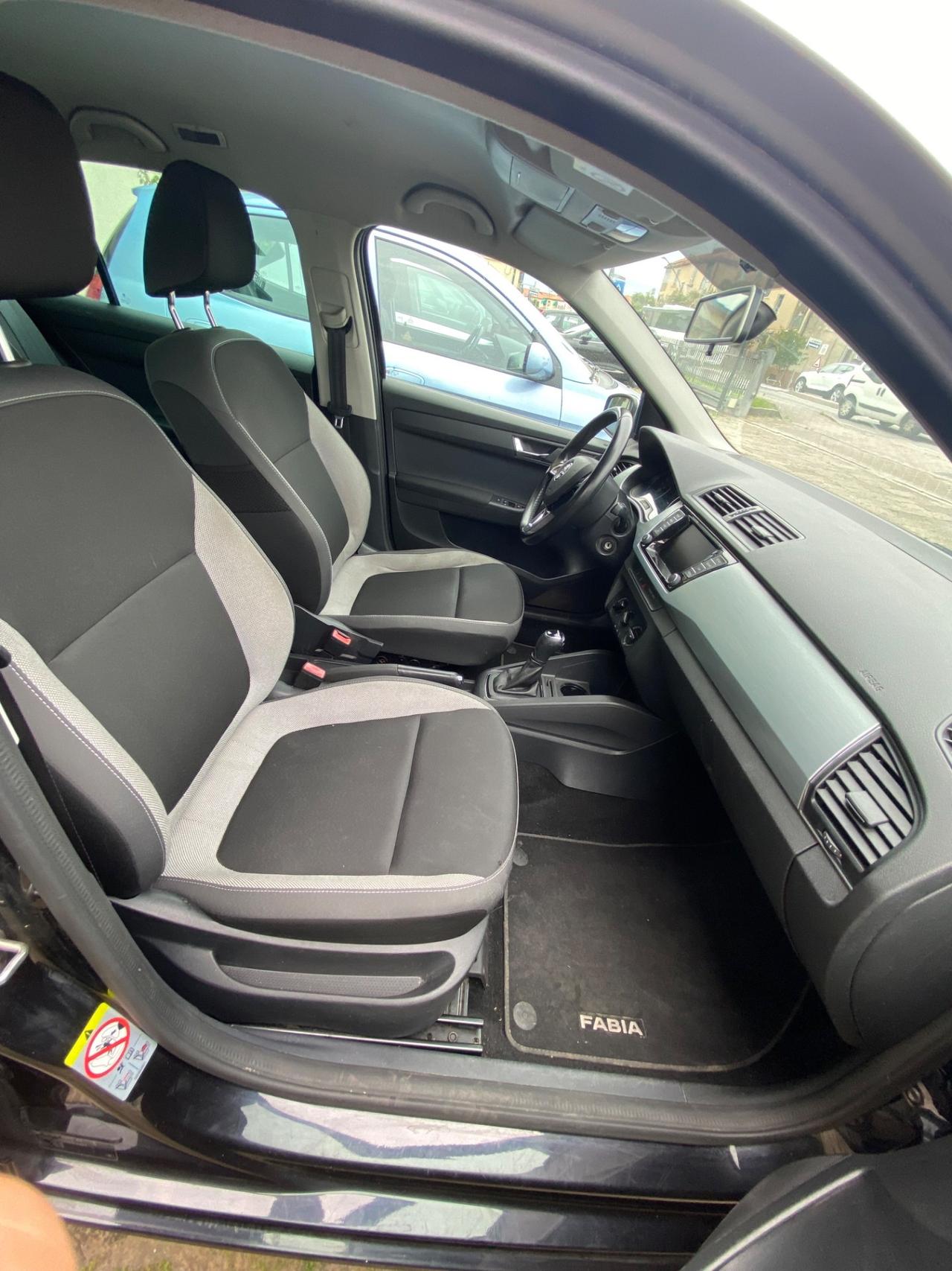 Skoda Fabia 1.4 TDI 90 CV Twin Color Design Edition Nero