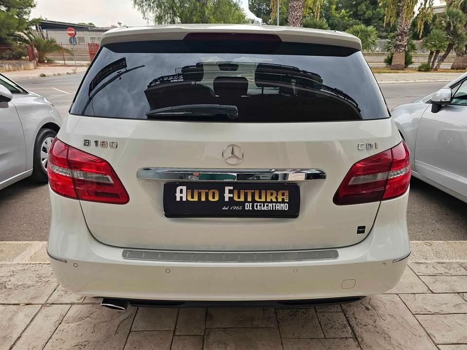 MERCEDES B180 CDI 109CV PREMIUM MOTORE RUMOROSO