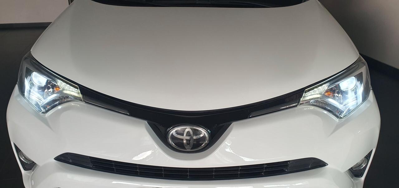 Toyota RAV 4 RAV4 2.0 D-4D 2WD Active