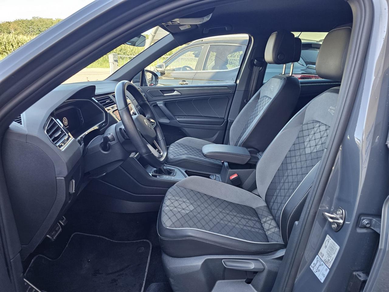 Volkswagen Tiguan 1.5 TSI 150 CV DSG ACT R-Line