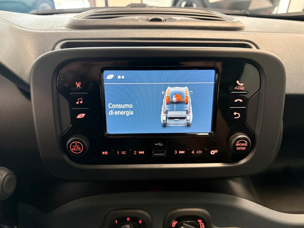 Fiat Panda icon Pandina 1.0 Hybrid 5 posti