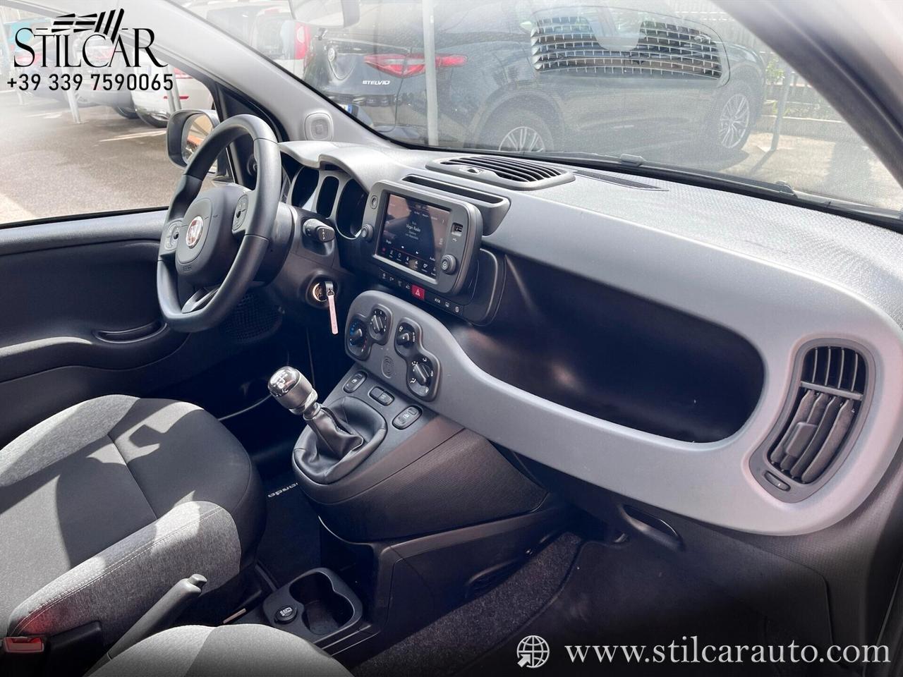 Fiat Panda 1.0 Hybrid Van 4 posti Autocarro City Cross