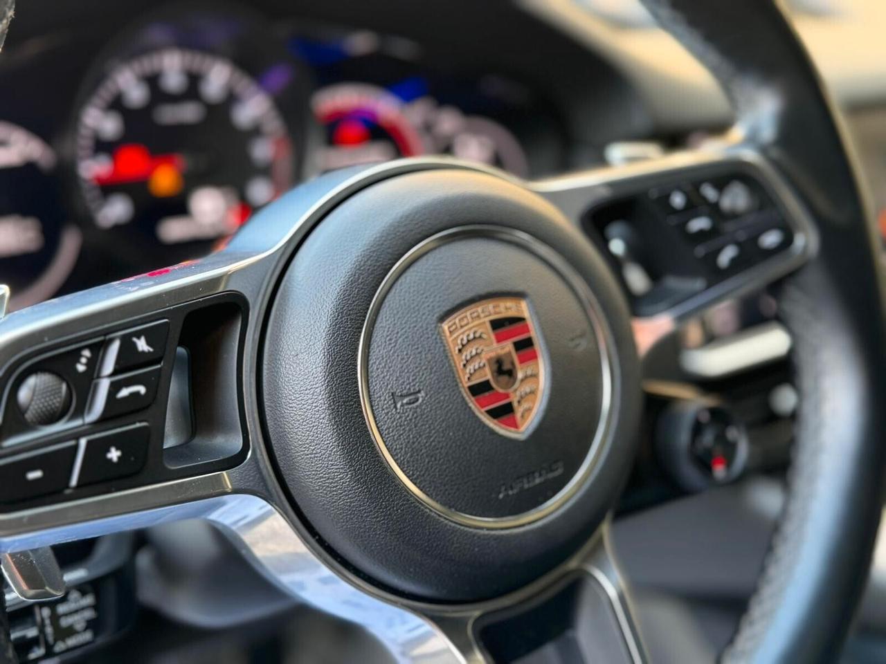 Porsche Cayenne Coupé 3.0 V6 CARPLAY/KEYLESS/CHRONO/PANO