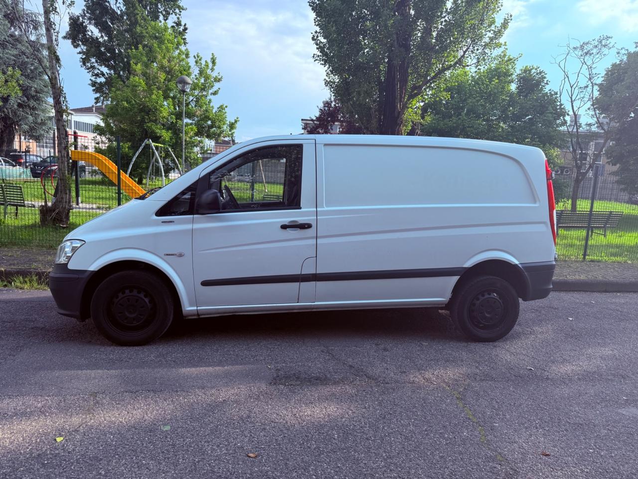 Mercedes VITO 2014 - KM 170 MILA !!!! REALIIIII OK PERMUTE