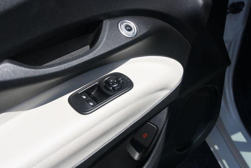 FIAT 500 La Prima Berlina 42 kWh