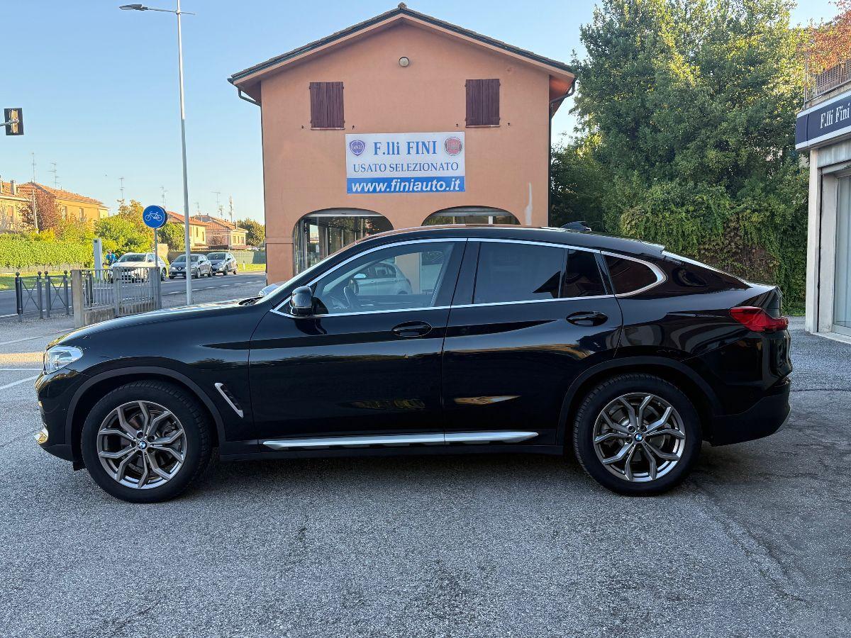 BMW - X4 - xDrive20d xLine