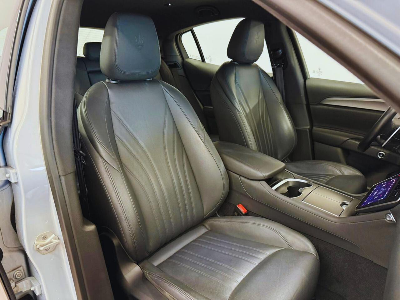 Maserati Grecale MHEV 300 CV AWD GT