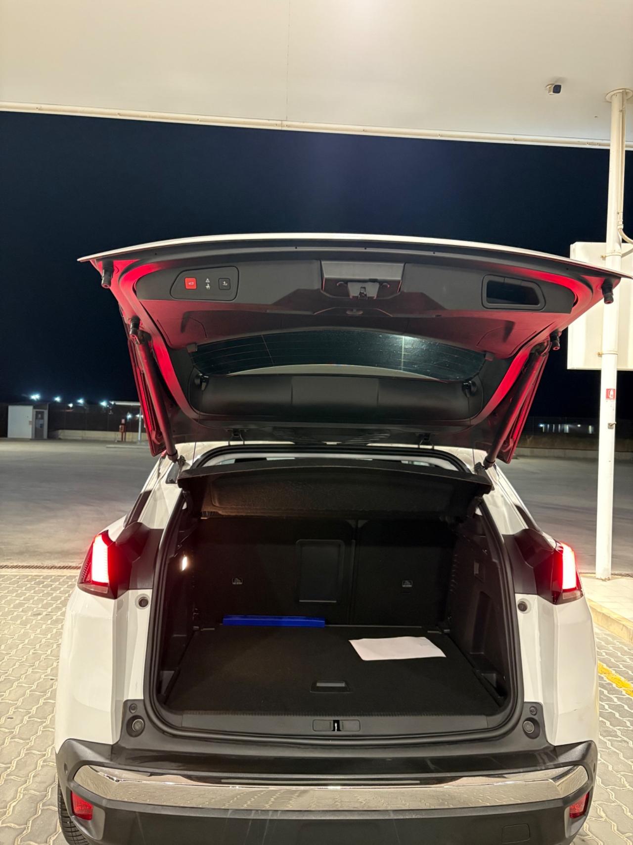 Peugeot 3008 BlueHDi 120 S&S EAT6 Allure