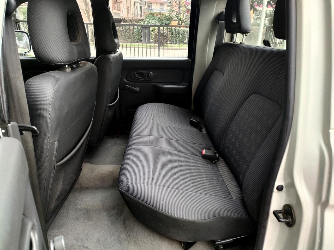 Mitsubishi L200 2.5 TDI 4WD Double Cab