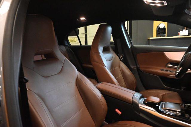 MERCEDES-BENZ A 35 AMG 4MATIC CAM19"NAVI LED PDC CRUISE TEL SED.RISC.FULL