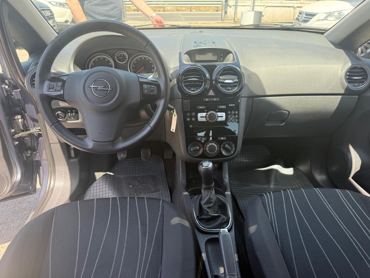 Opel Corsa 1.2 5 porte Elective 90.000 KM NUOVA