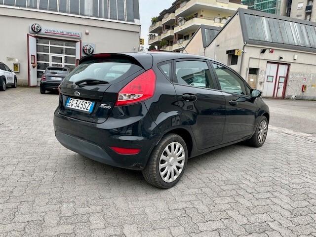 Ford Fiesta 1.2 82 CV 5 porte Titanium Uniprop.