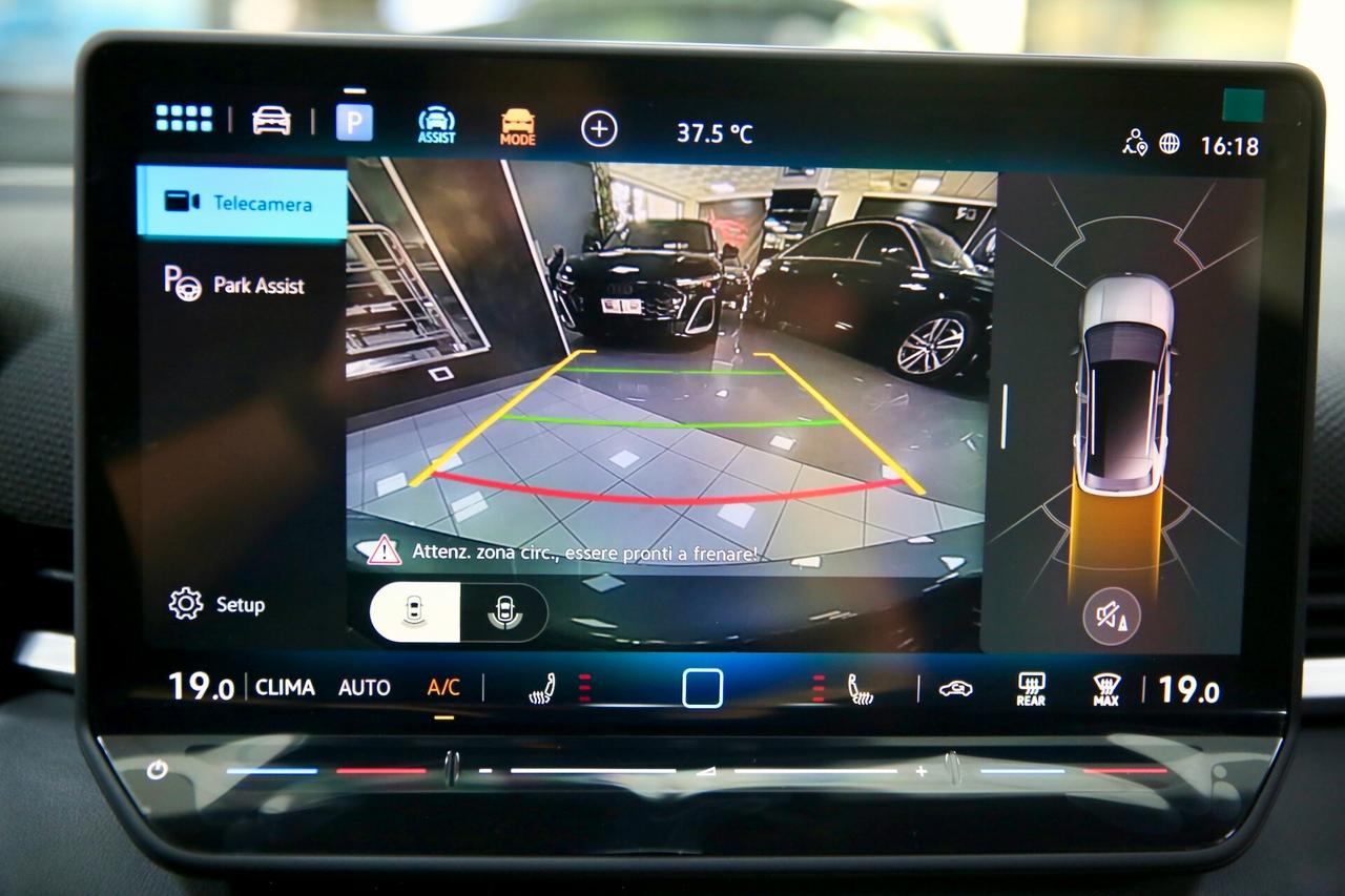 Volkswagen T-Roc R-Line 1.5 eTSI ACT 150 cv DSG_NUOVA_KM0