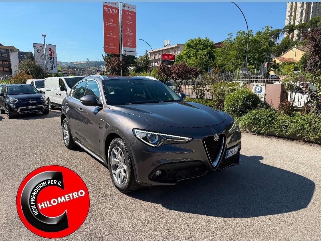 Alfa Romeo Stelvio 2.2 Turbodiesel 160 CV AT8 RWD Business