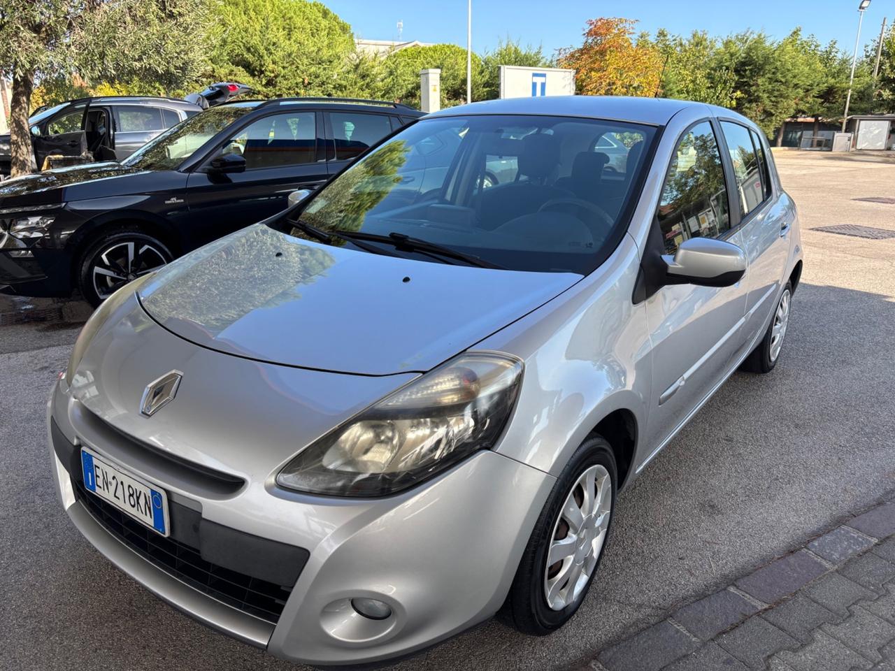 Renault Clio 1.2 16V 5 porte GPL Dynamique