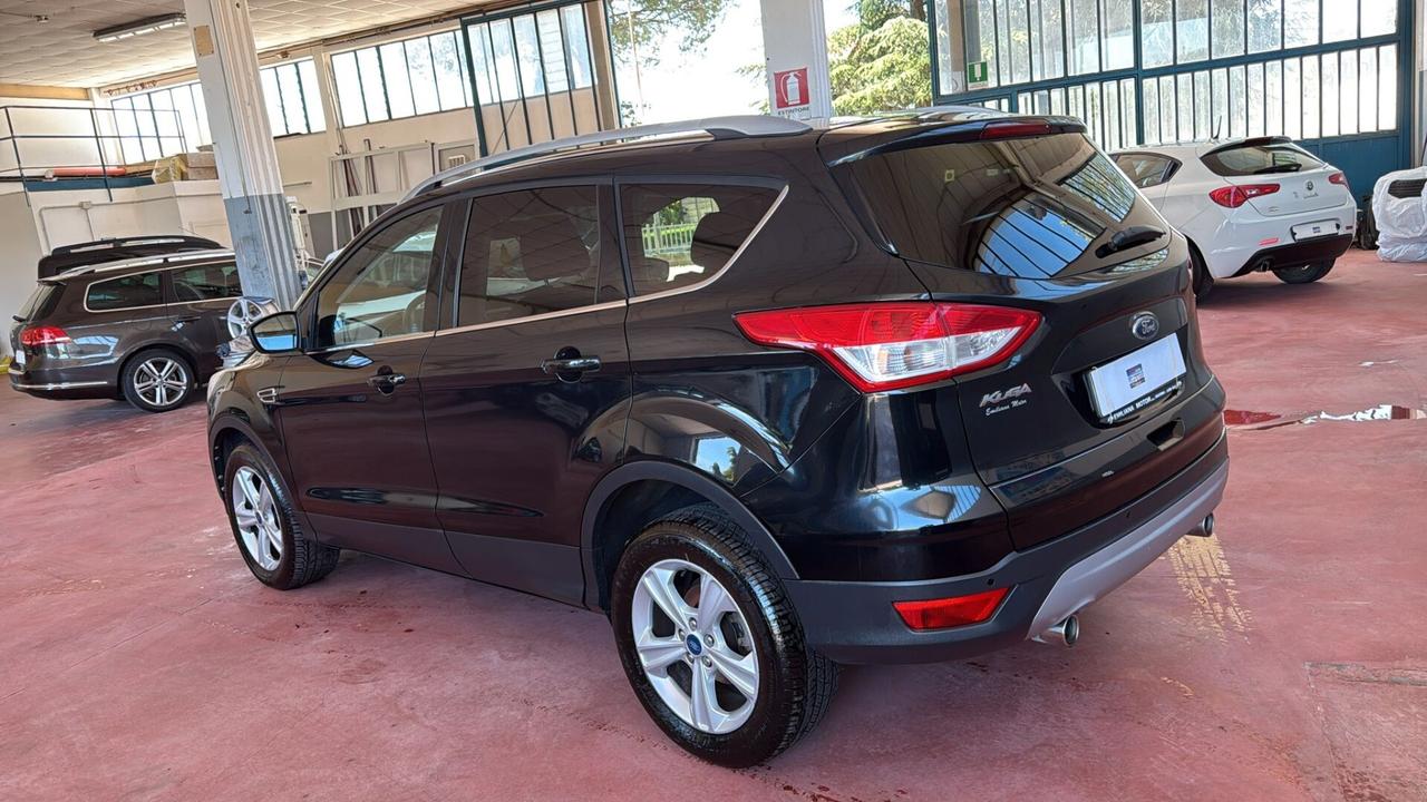 Ford Kuga 2.0 TDCI 115 CV 2WD Titanium