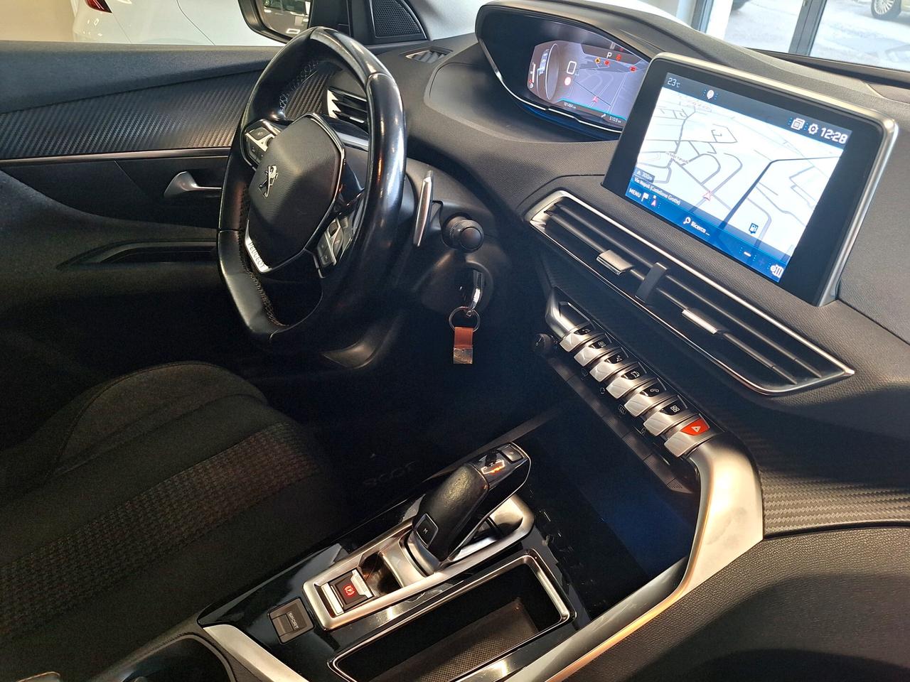 Peugeot 3008 BlueHDi 130 S&S EAT8 Allure