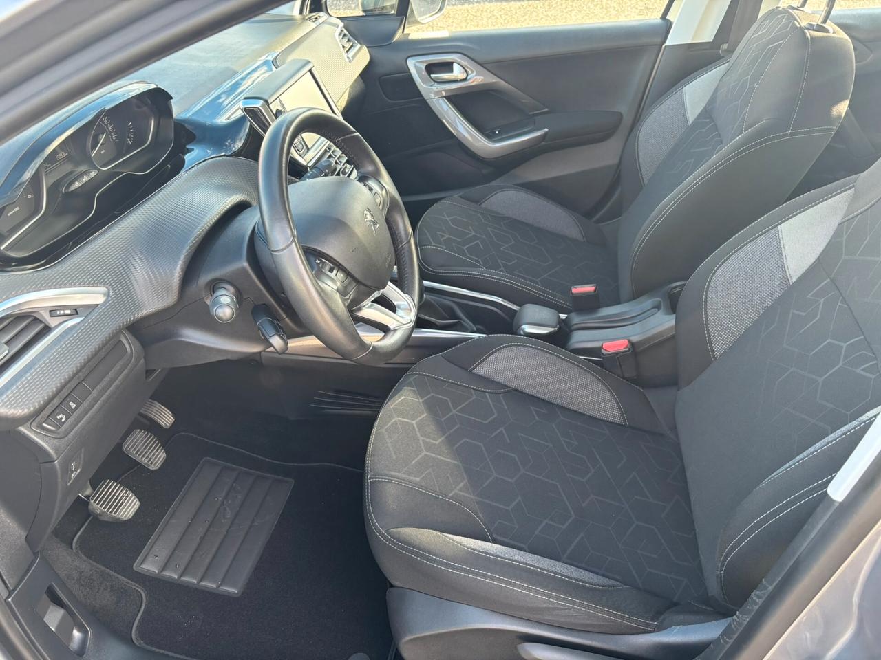 Peugeot 2008 BlueHDi 75 Active