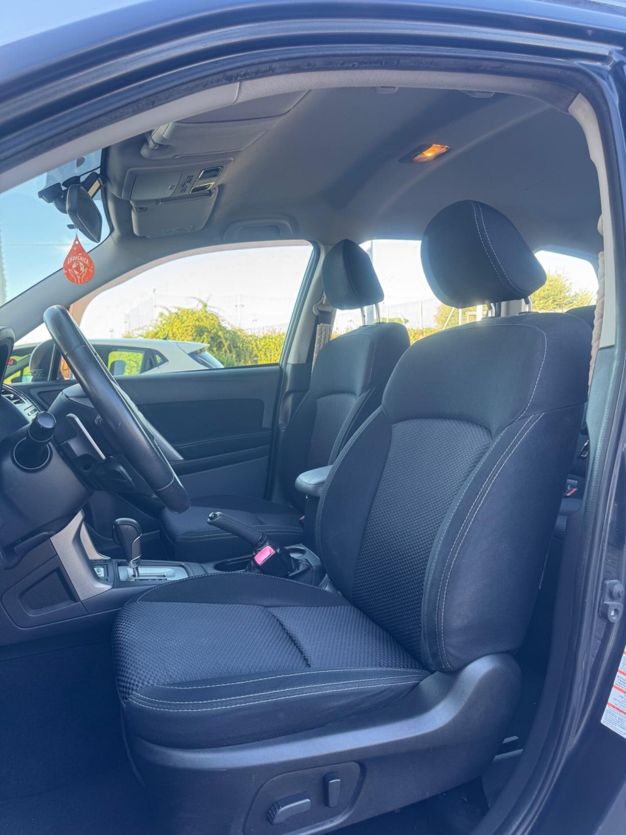 Subaru Forester 2.0i BI-Fuel Exclusive Automatico