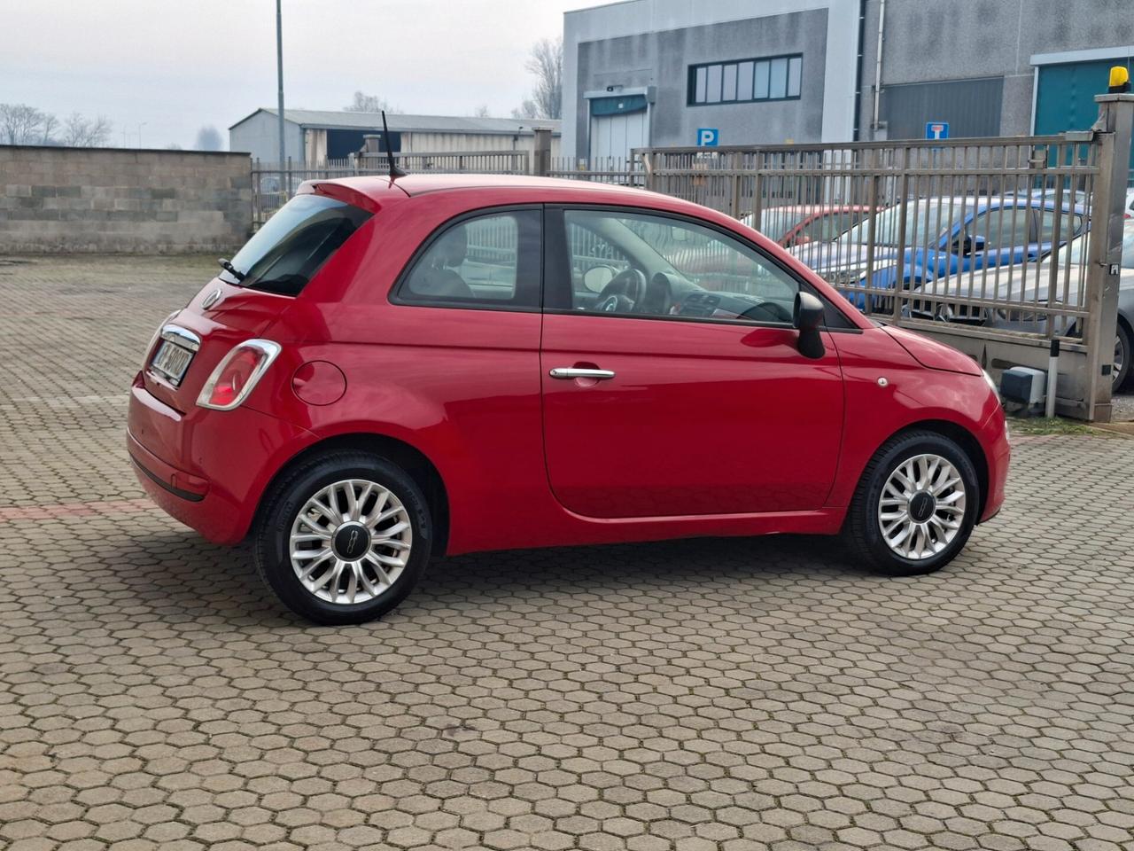 Fiat 500 1.2 Lounge *EURO 6B*