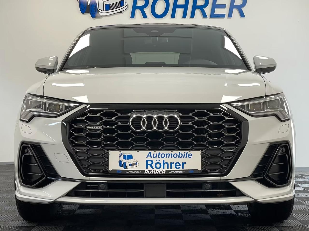 Audi Q3 SPB 40 TDI Q4 S-LINE PANO MATRIX