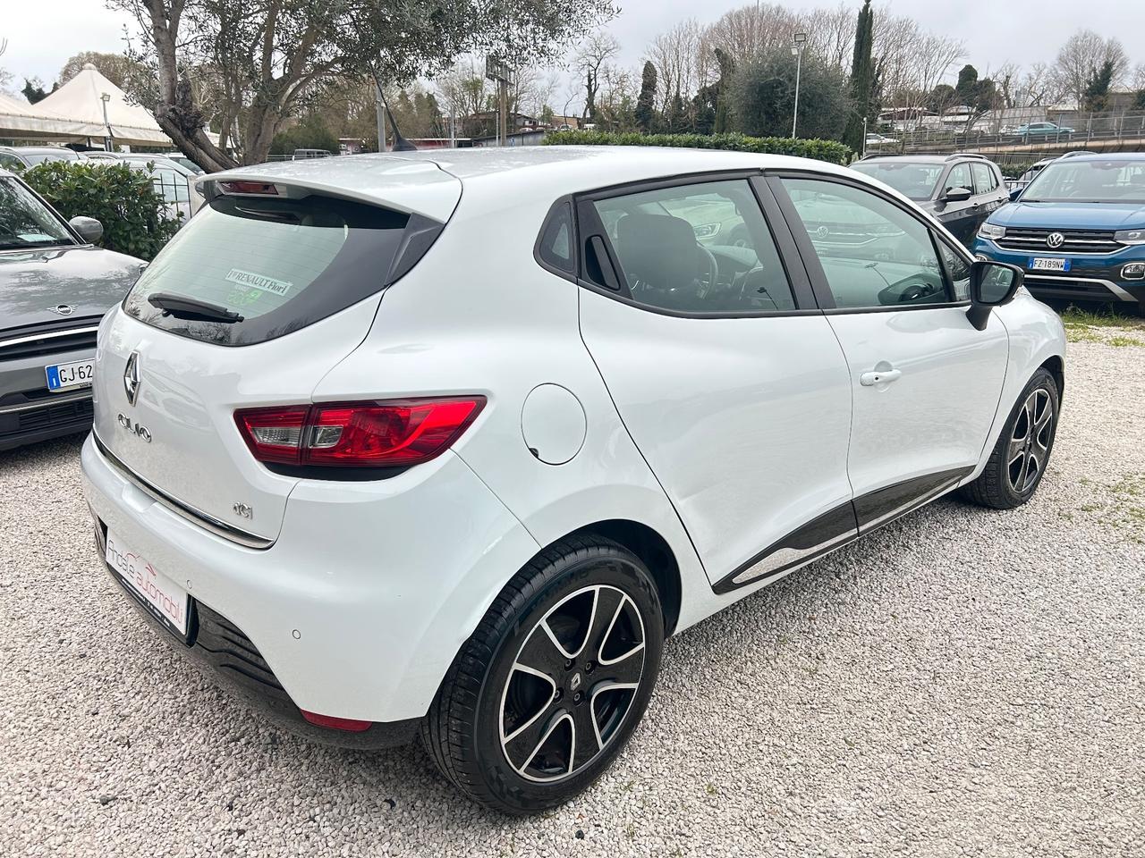 Renault Clio 1.5DCI 5P FULL NAVI NEOPATENTATI