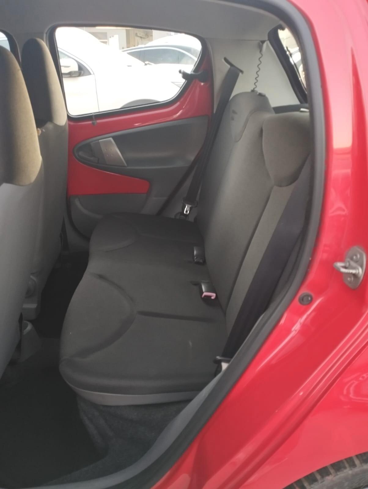 Toyota Aygo 1.0 5 porte