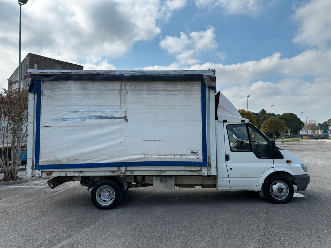 FORD TRANSIT CASSONE FISSO 2004 12 MESI DI GARANZIA