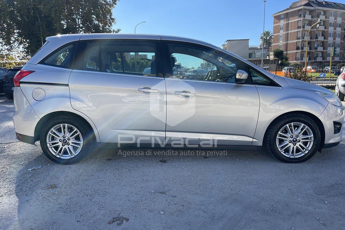 FORD C-Max7 1.6 TDCi 115CV Titanium