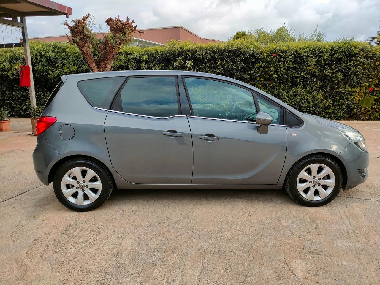 Opel Meriva 1.3 CDTI 95CV ecoFLEX Cosmo