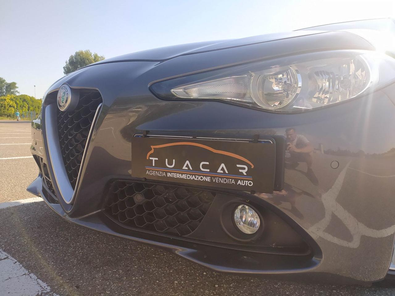 Alfa Romeo Giulia Business Launch Edition 2 #11365