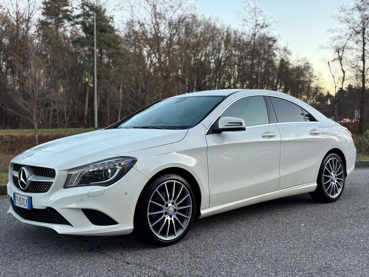 Mercedes-benz CLA 200 d Premium