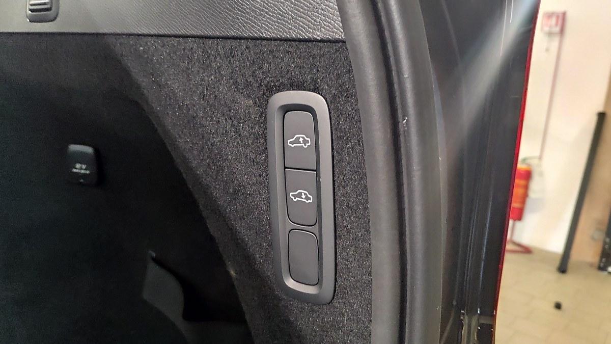 VOLVO Xc90 T8 Plug-In Hybrid Awd Aut. 7 Posti Ultra Bright