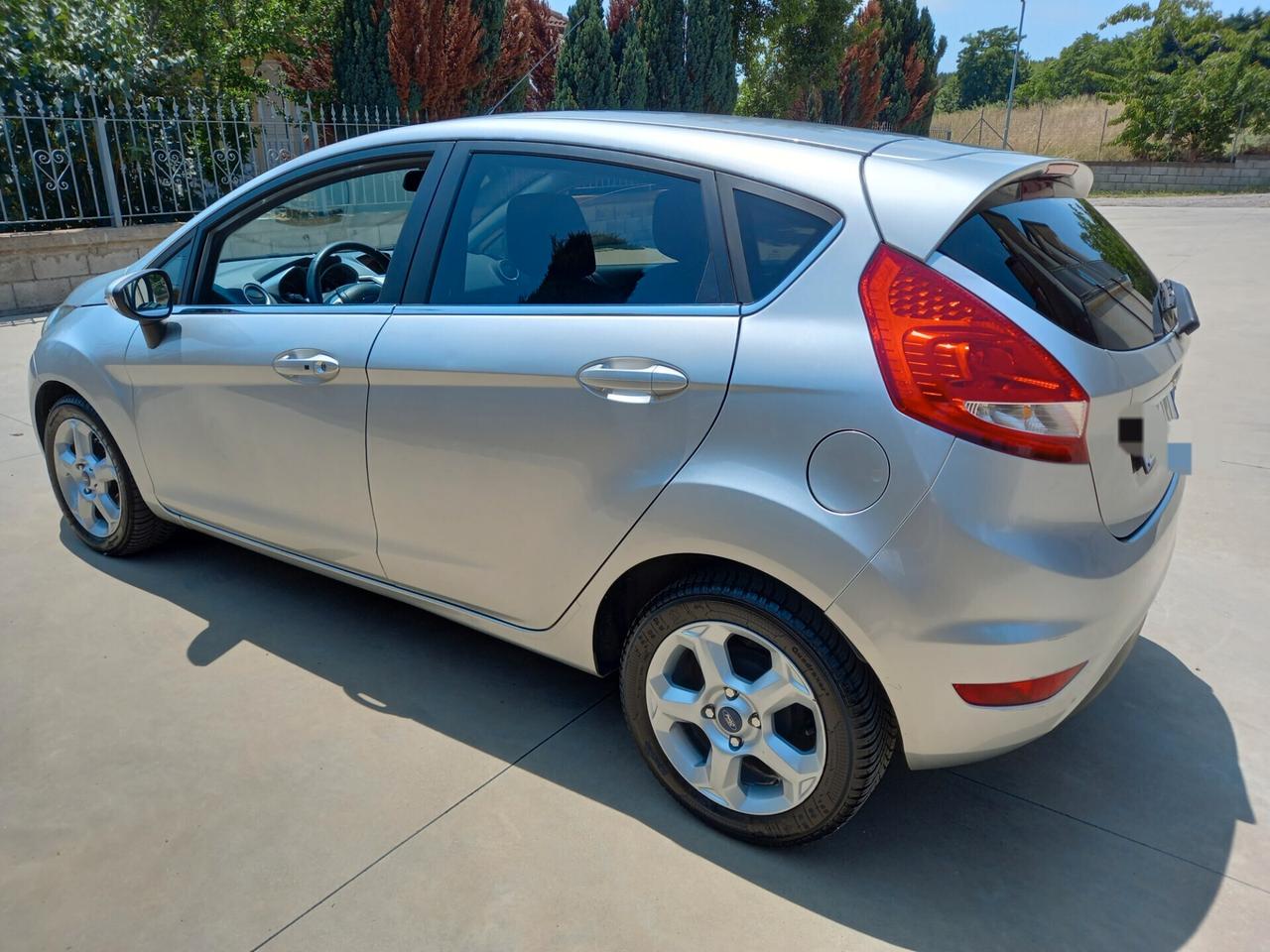 Ford Fiesta 1.4 TDCi 5p. Titanium SOLO 60000 KM