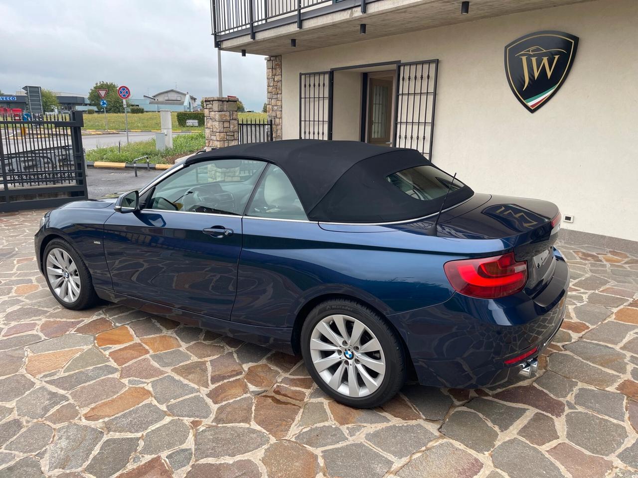 Bmw 220d Cabrio Luxury